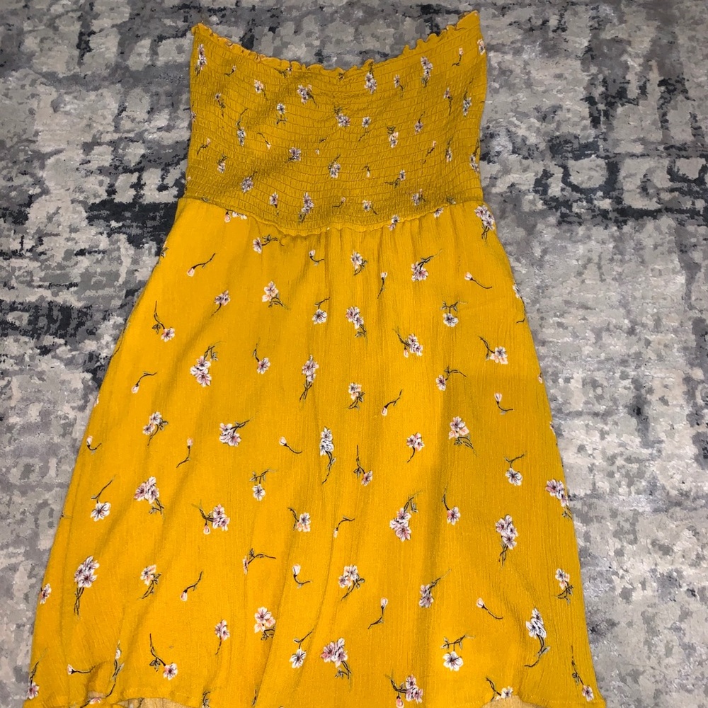 Tilly’s Strapless Floral Dress